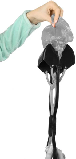 Flamingo Pelle Ramasse-crottes Easy Scoop Noir/gris L 15x12,5x61,5cm 11 Flamingo Pelle Ramasse-crottes Easy Scoop Noir/gris L 15x12,5x61,5cm -Magasin De Fournitures Pour Animaux Et Chiens 7c39f4a10b7a400d8c4dff860b40a2072801260a38e9952d4ba5950636d3840b